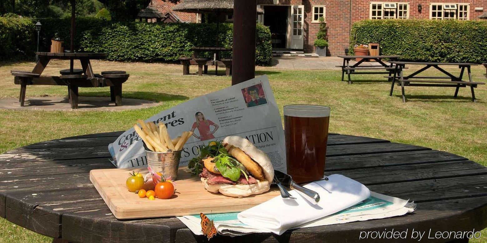 לינדהרסט The Bell Inn Hotel מראה חיצוני תמונה