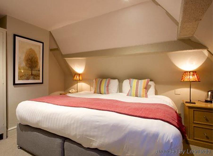 לינדהרסט The Bell Inn Hotel מראה חיצוני תמונה